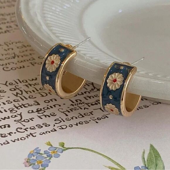 New Enamel & gold navy floral small hoops - Picture 1 of 4